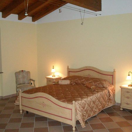 Bed And Breakfast Il Faggio Povegliano Veronese Exterior photo